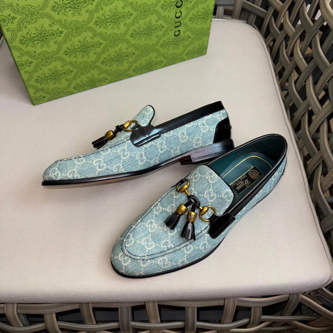 Men's shoes 💰900 Gucci～High-end genuine leather outsole men's casual leather shoes｜The upper is made of imported original presbyopic canvas fabric with top layer cowhide material｜Classic horsebit decoration｜Genuine leather handmade tassel embellishment｜Low-key luxury temperament｜Comfortable foot feeling｜Imported genuine leather outsole｜First layer cowhide inner padding｜Fine details Size: 39-44 (customized at 45.46)